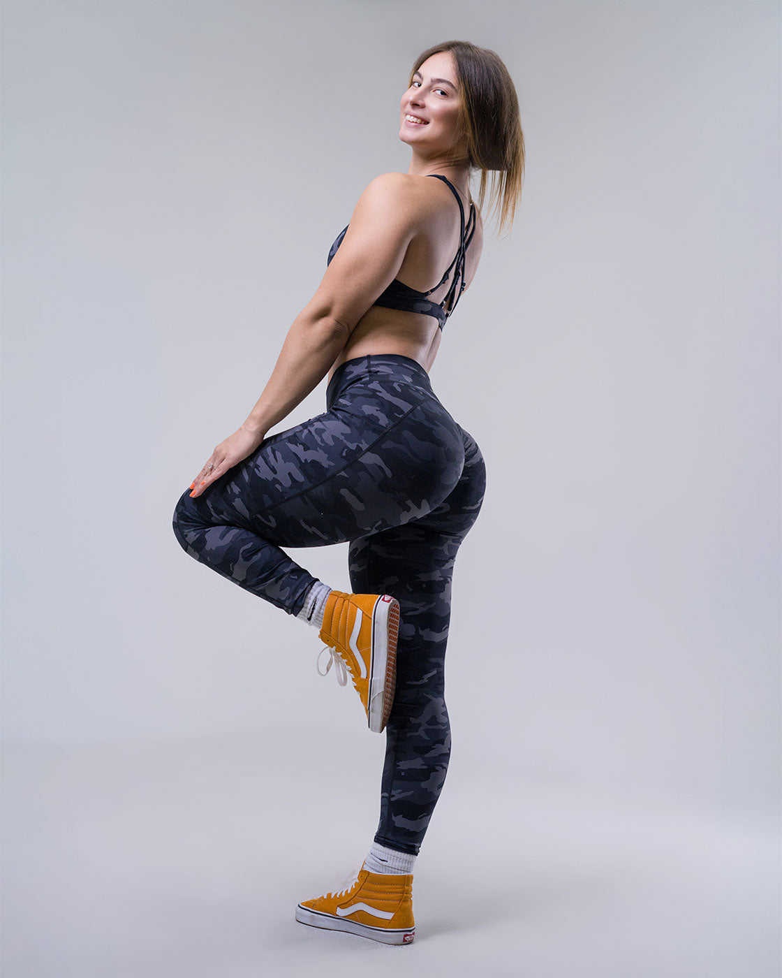 Luxe Dark Camo Leggings