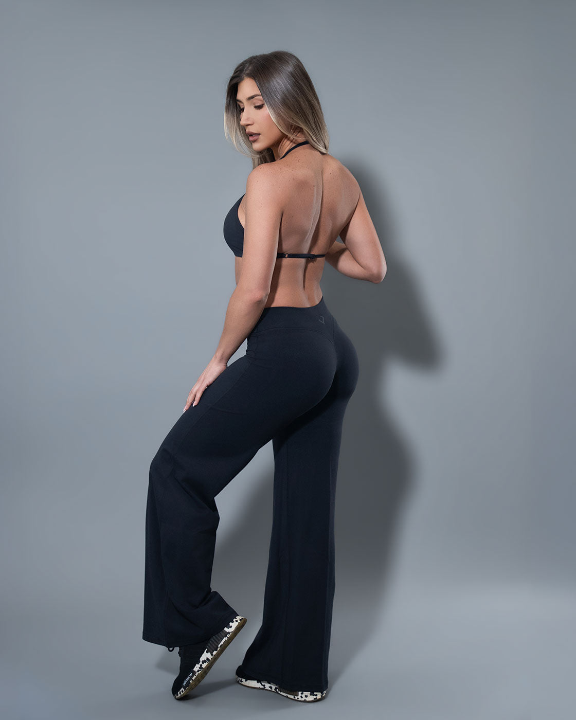 Flare Affair - Black