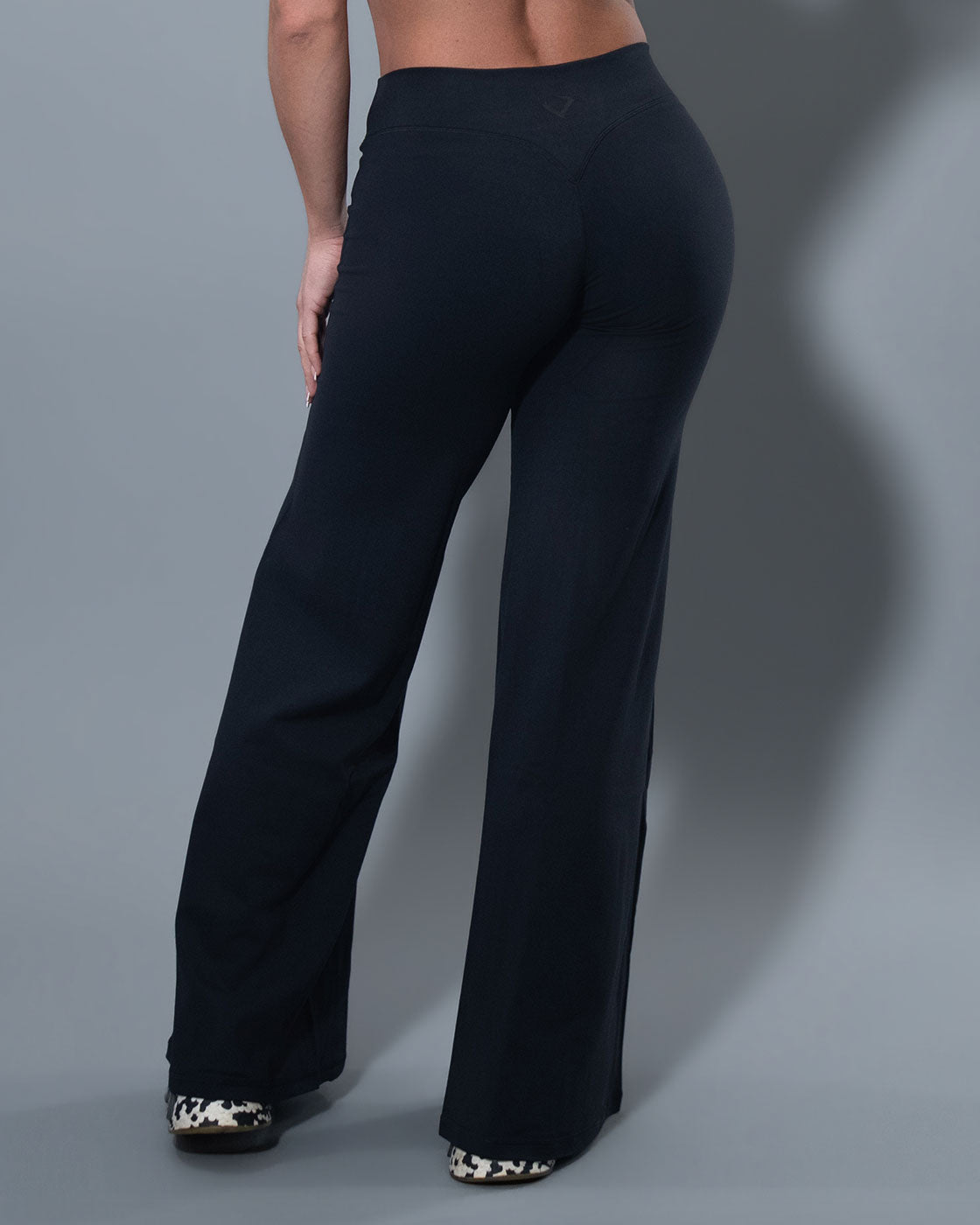 Flare Affair - Black