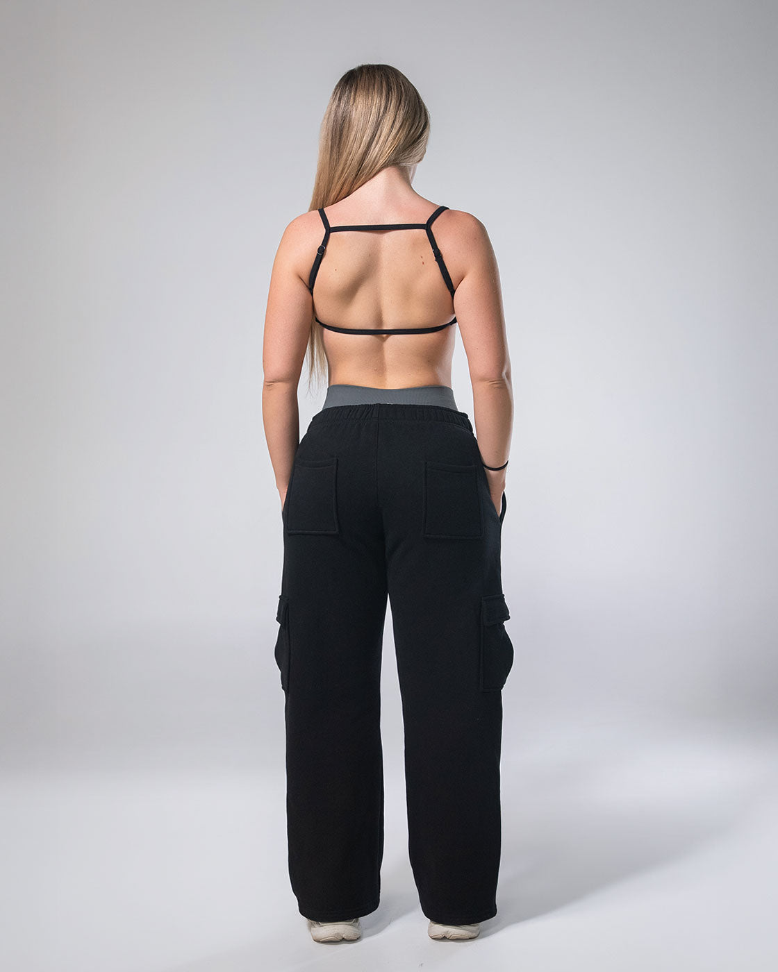 Royalty Cargo Sweats Black