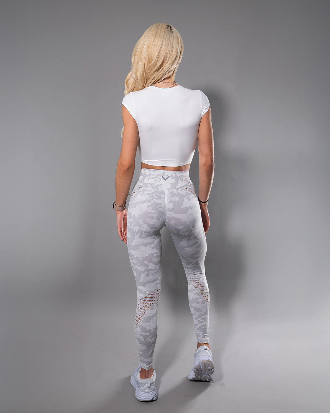 Tease Crop - White
