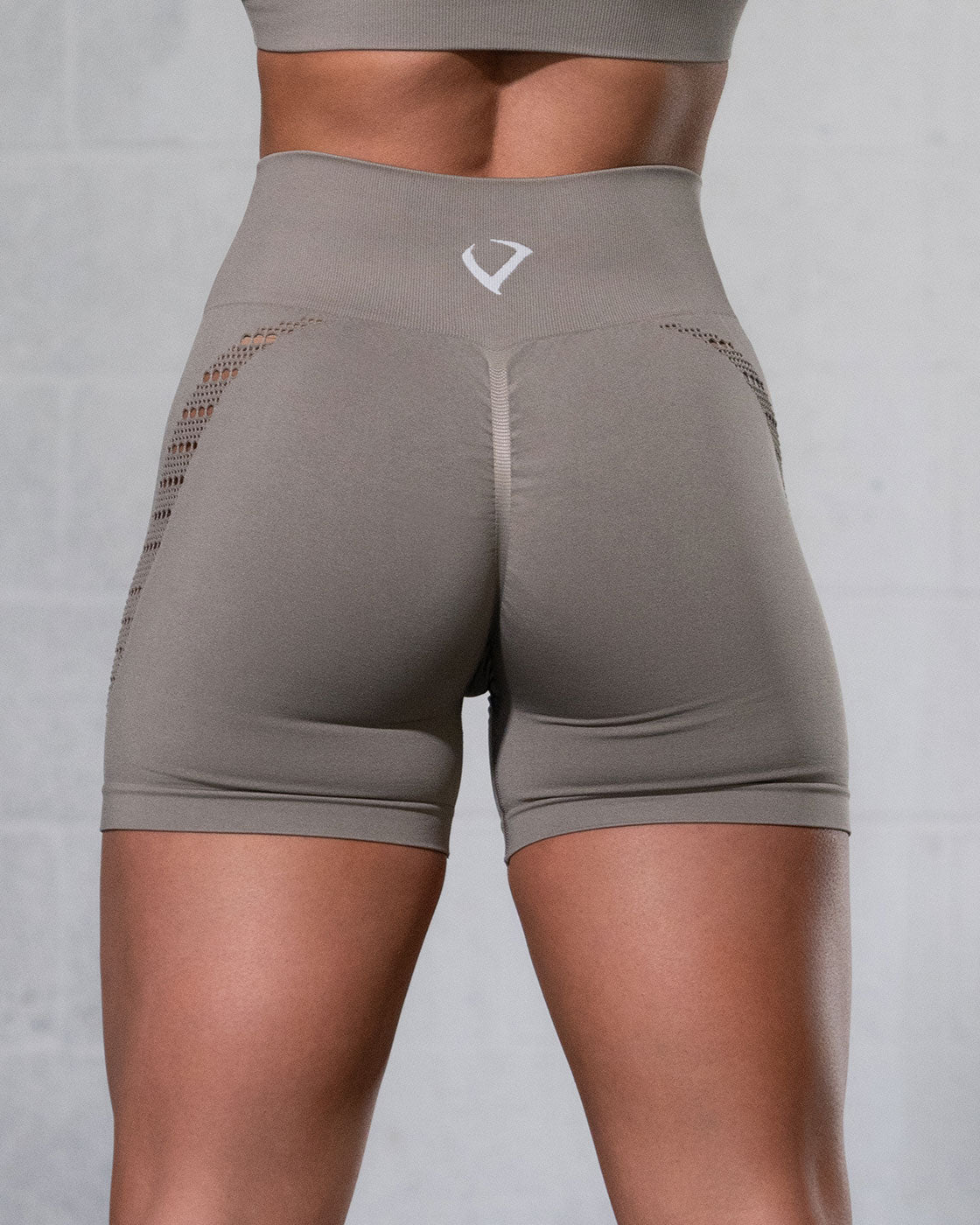 Synergy Tan Seamless Shorts