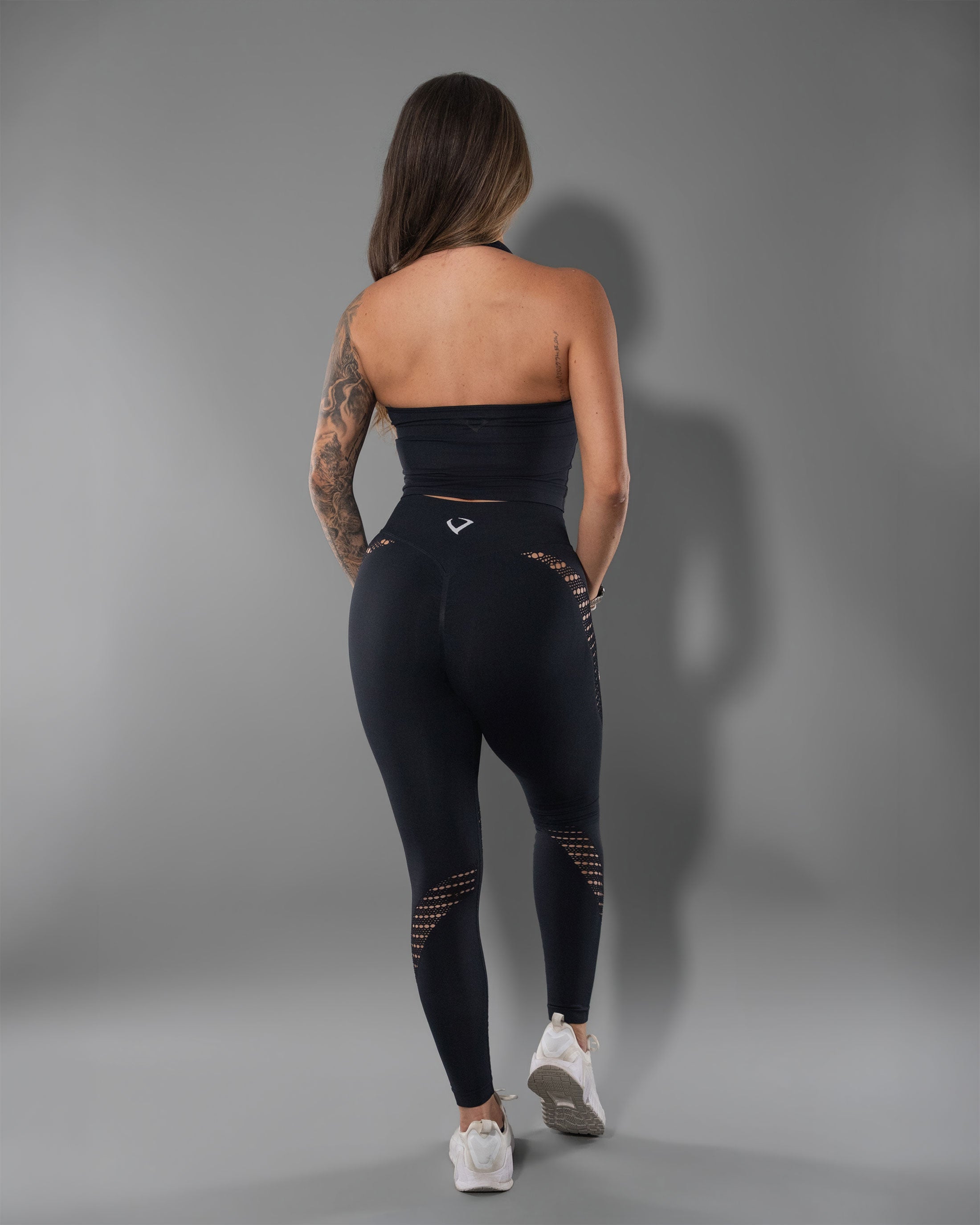 Synergy Courtside Halter - Black