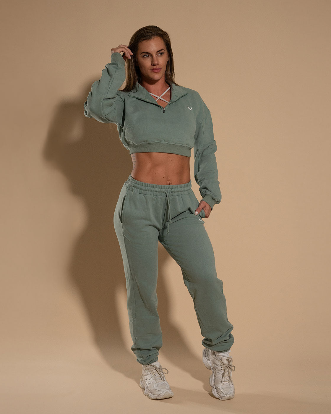 Comfy Cropped Pullover Sage