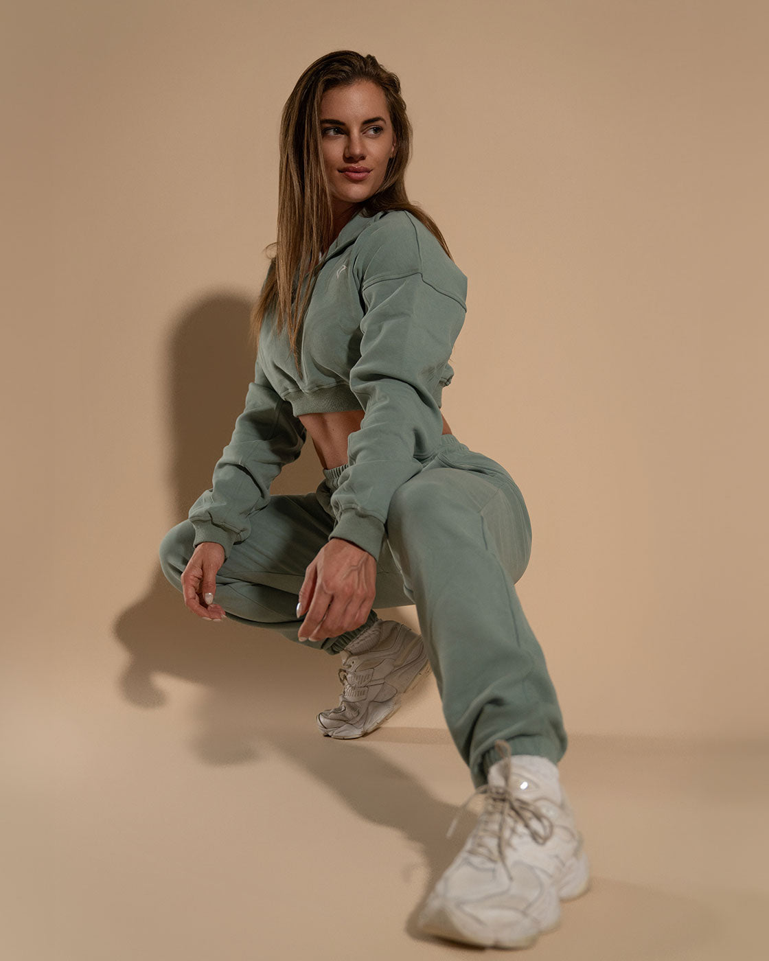 Comfy Cropped Pullover Sage