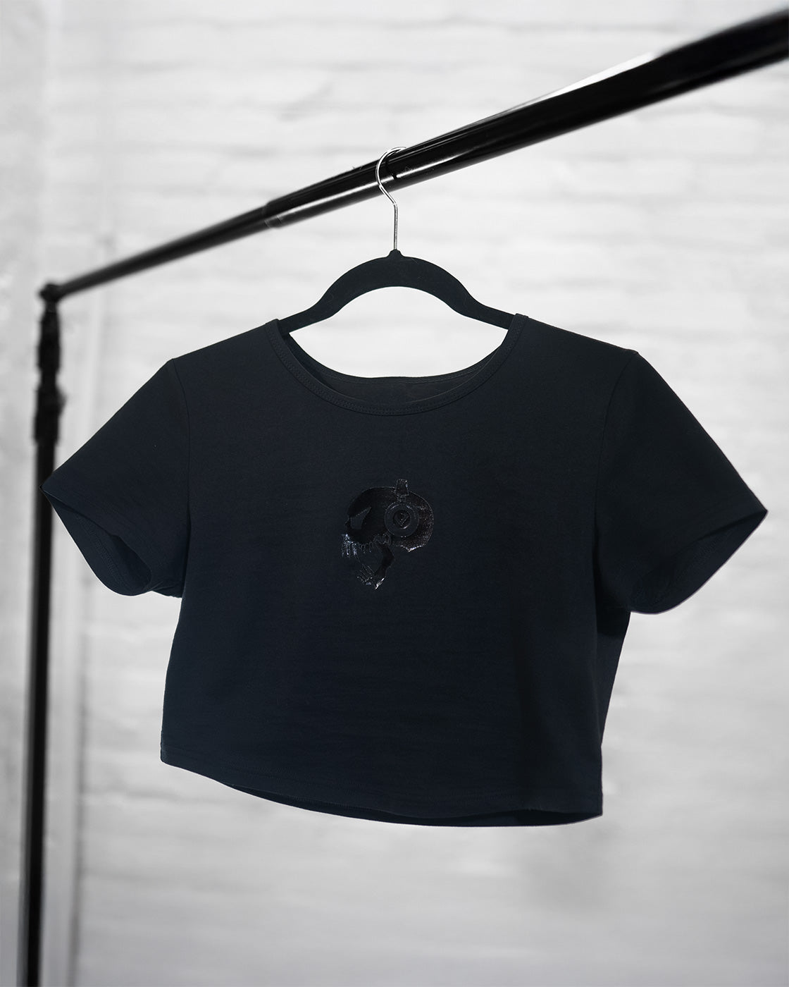 Blackout Skull Crop