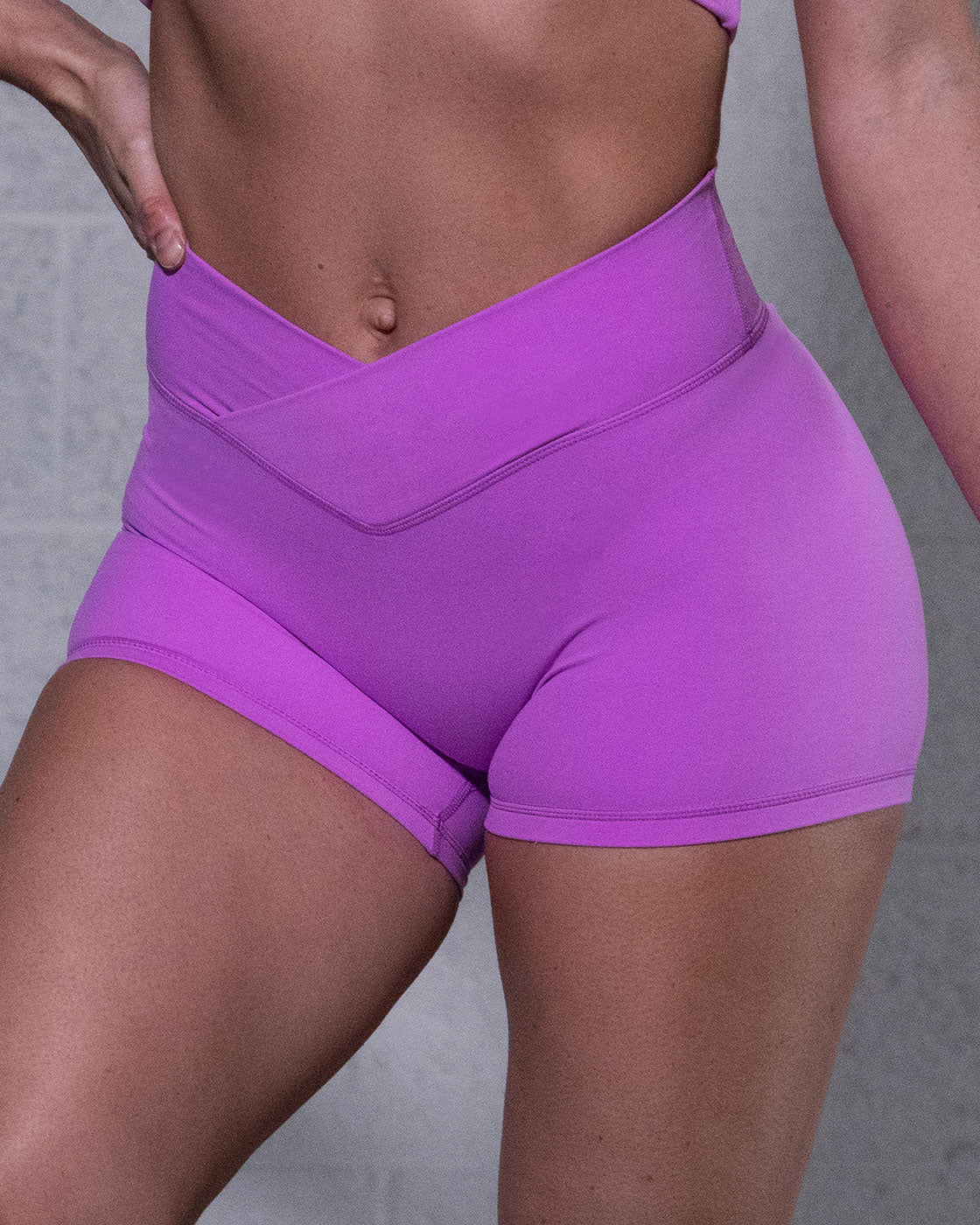 Allure V Front Shorts - Lavender